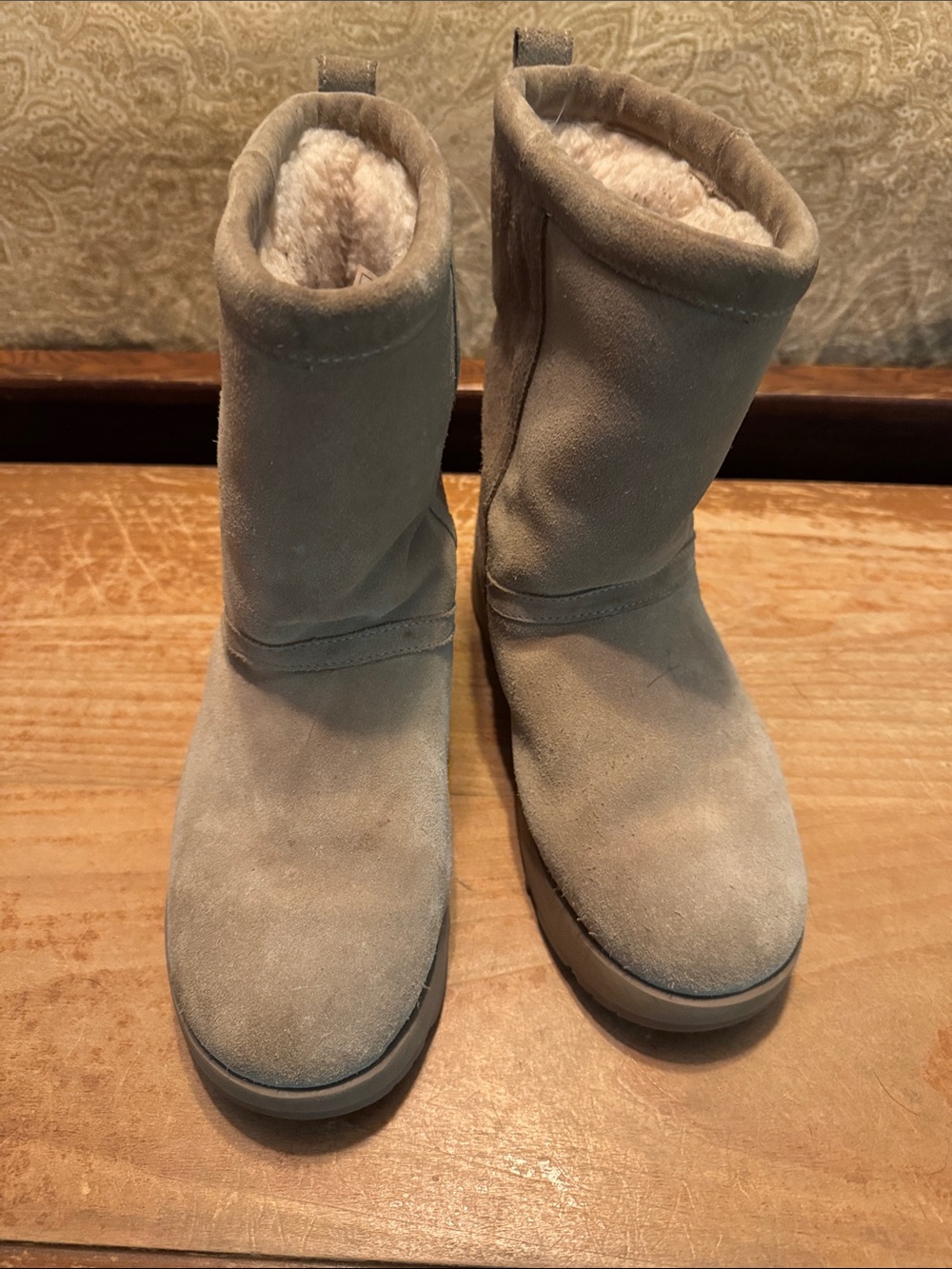 UGG Classic Short Suede Boots in Light Beige